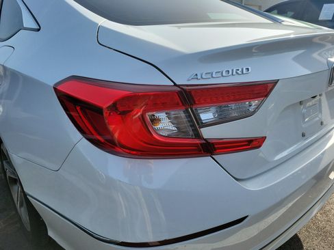 Used 2020 Honda Accord EX-L image 9