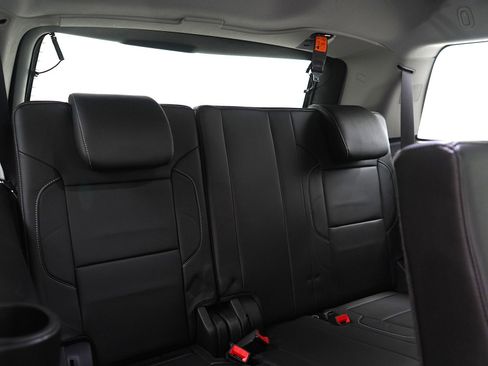 Used 2016 Chevrolet Tahoe LT image 11