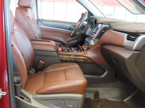 Used 2017 Chevrolet Suburban Premier w/ Max Trailering Package AWD/4WD image 39