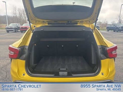 Used 2024 Chevrolet Trax RS w/ Driver Confidence Package image 23