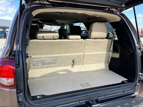 Used 2018 Toyota Sequoia Platinum image 31