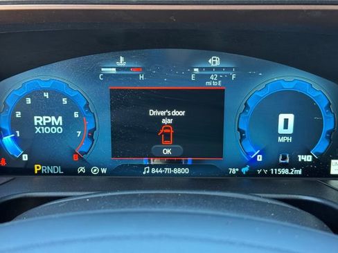 Used 2025 Ford Bronco Sport Outer Banks w/ Outer Banks Tech Package+ AWD/4WD image 12