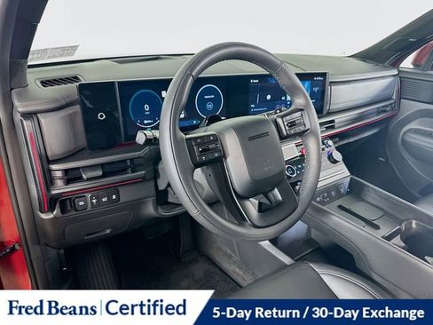 Used 2025 Hyundai Santa Fe Calligraphy image 19