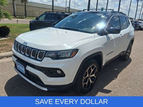 Used 2025 Jeep Compass Limited AWD/4WD image 3