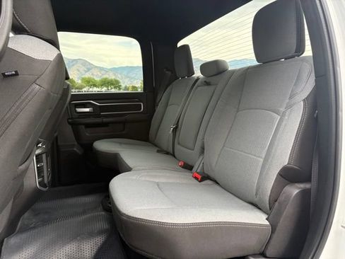 Used 2024 RAM 2500 Big Horn w/ Off Road Package AWD/4WD image 24