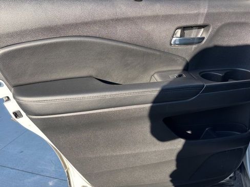 Used 2018 Honda Pilot Elite image 21