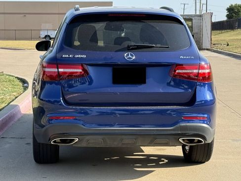 Used 2018 Mercedes-Benz GLC 300 4MATIC image 5