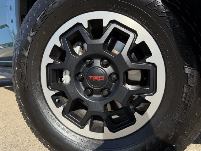 Used 2026 Toyota 4Runner TRD Off-Road Premium AWD/4WD image 9