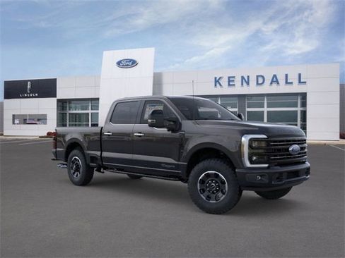 New 2026 Ford F250 Platinum w/ Tremor Off-Road Package image 7