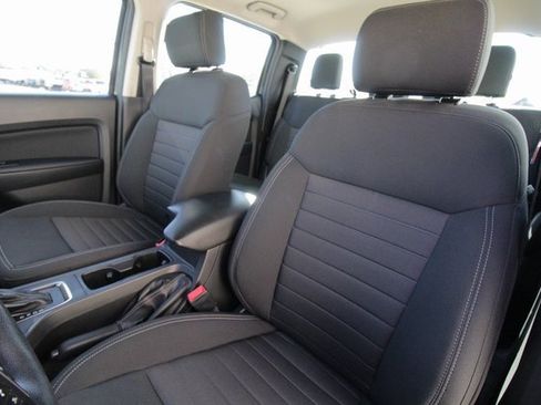 Used 2019 Ford Ranger XL w/ FX4 Off-Road Package image 4