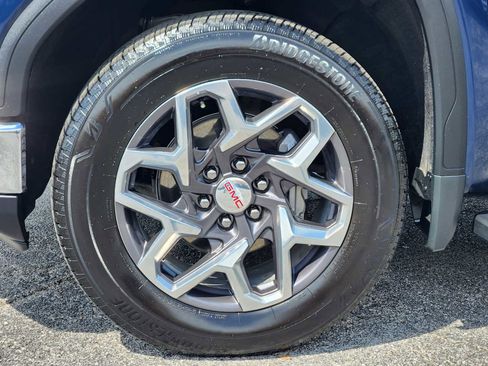 Certified 2023 GMC Sierra 1500 SLT AWD/4WD image 13