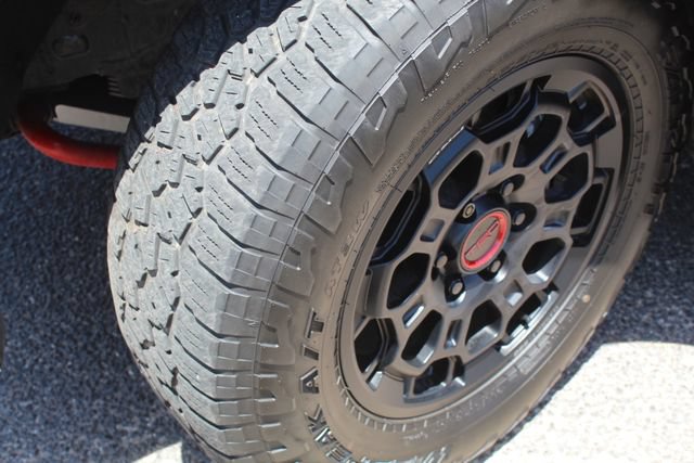 Used 2025 Toyota Sequoia TRD Pro AWD/4WD image 17