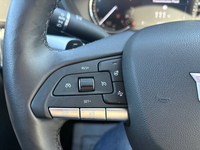 Used 2021 Cadillac XT4 Premium Luxury w/ Cold Weather Package FWD image 24