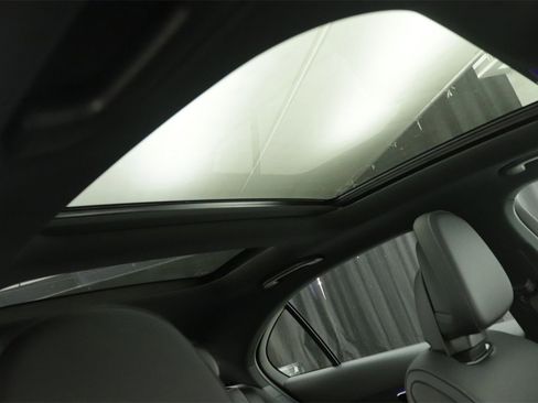 New 2025 Mercedes-Benz C 300 Sedan image 14