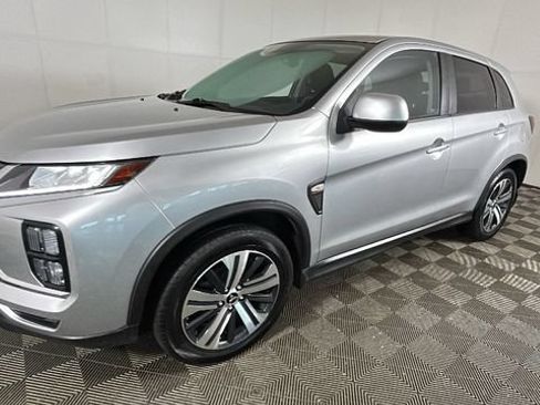 Used 2022 Mitsubishi Outlander Sport ES AWD/4WD image 7