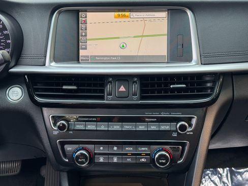 Used 2020 Kia Optima SX FWD image 21