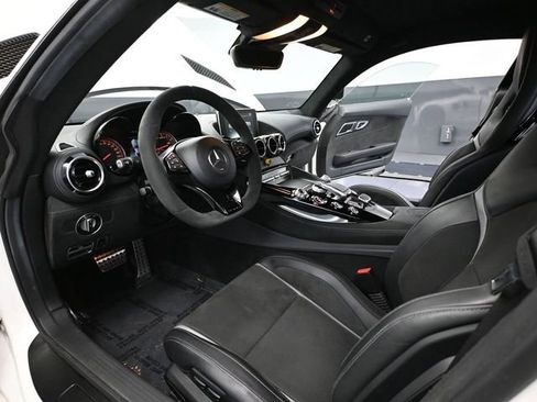 Used 2018 Mercedes-Benz AMG GT R image 21