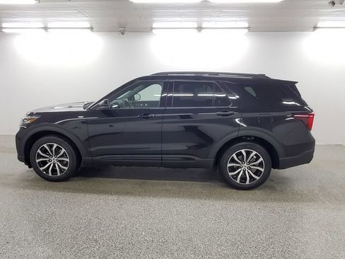 New 2026 Ford Explorer ST-Line AWD/4WD image 7