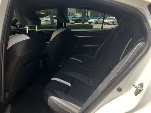 Used 2025 Toyota Camry SE w/ Convenience Package FWD image 11