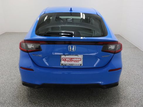 Used 2022 Honda Civic Sport image 7