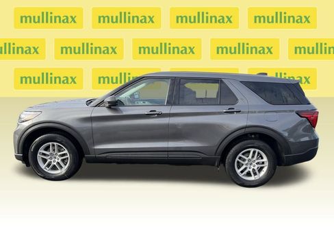New 2026 Ford Explorer Active image 8
