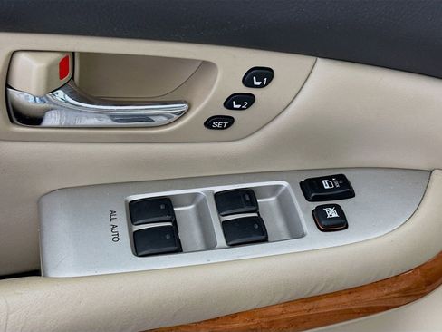 Used 2007 Lexus RX 400h AWD image 18