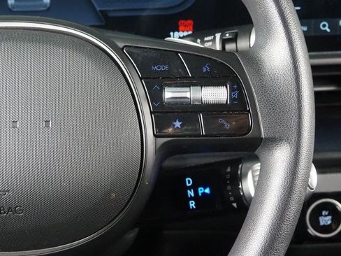 Used 2025 Hyundai Ioniq 6 SE RWD image 21