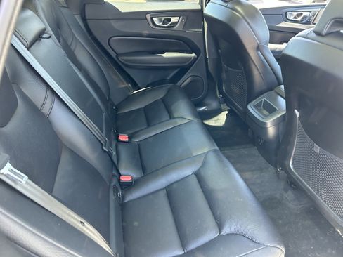 Used 2023 Volvo XC60 B5 Plus w/ Protection Package AWD/4WD image 15