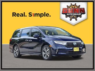 Used 2024 Honda Odyssey Touring video 1