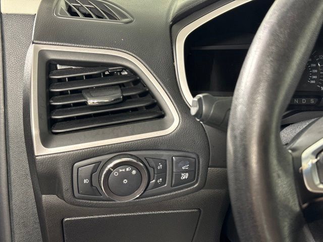 Used 2019 Ford Edge SEL w/ Equipment Group 201A AWD/4WD image 20
