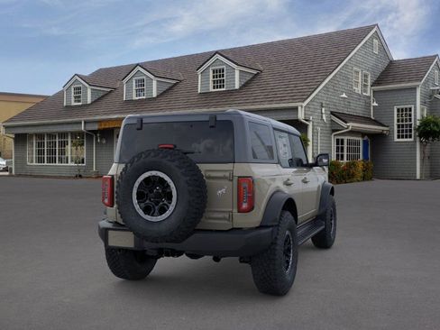 New 2025 Ford Bronco Outer Banks w/ Sasquatch Package image 33