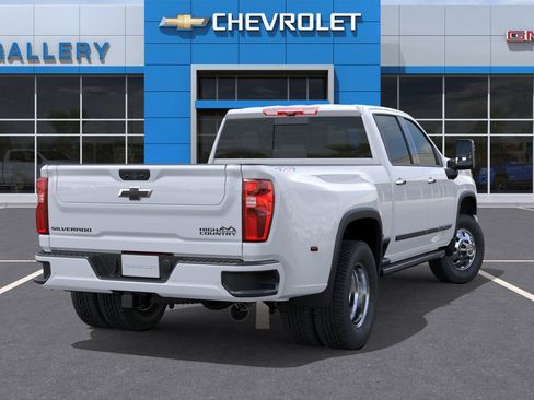 New 2026 Chevrolet Silverado 3500 High Country w/ High Country Premium Package AWD/4WD image 4