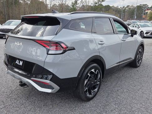 Used 2025 Kia Sportage SX image 11