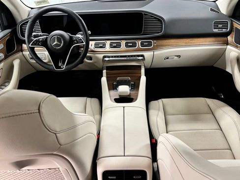 Certified 2025 Mercedes-Benz GLE 450e 4MATIC image 13