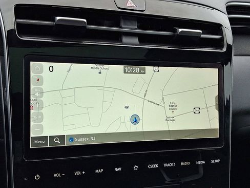 Used 2023 Hyundai Tucson Limited image 14