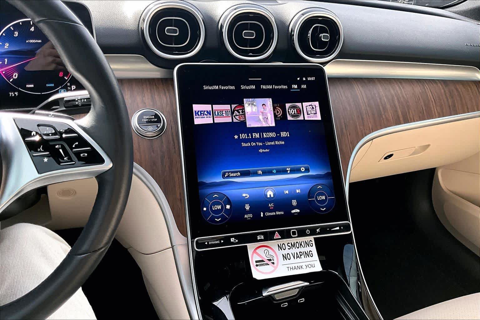 Used 2026 Mercedes-Benz C 300 Sedan image 7