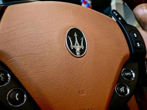 Used 2018 Maserati GranTurismo Sport image 32