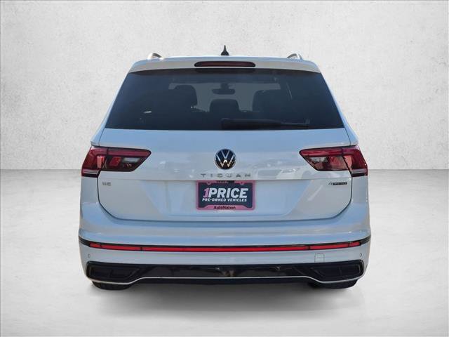 Used 2024 Volkswagen Tiguan SE R-Line AWD/4WD image 7