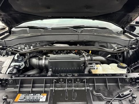 Used 2020 Ford Explorer Platinum w/ Premium Technology Package image 25