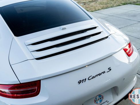 Used 2012 Porsche 911 Carrera S w/ Premium Pkg image 10