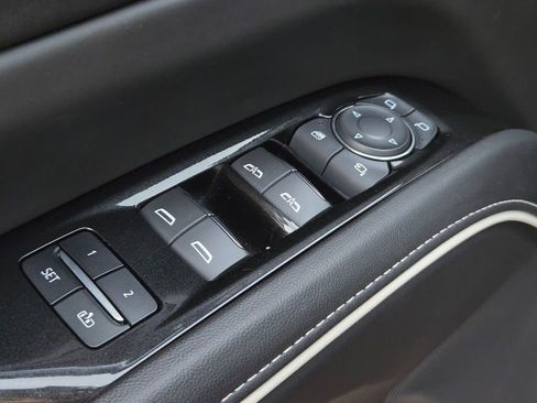 Used 2023 Cadillac Escalade V image 24