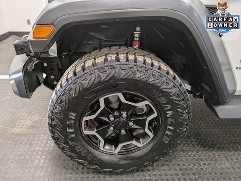 Used 2021 Jeep Gladiator Rubicon image 7