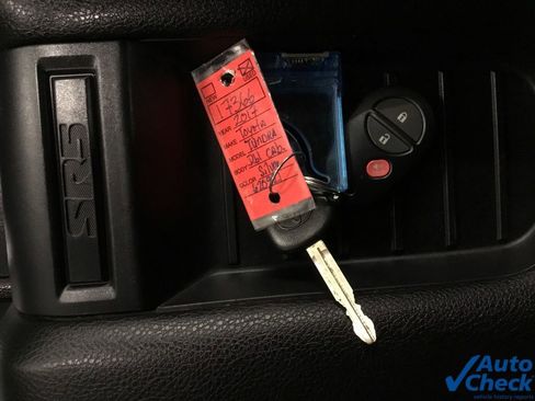 Used 2017 Toyota Tundra SR5 image 56