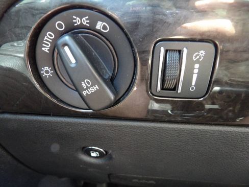 Used 2015 Dodge Durango Limited w/ Nav & Power Liftgate Group AWD/4WD image 19