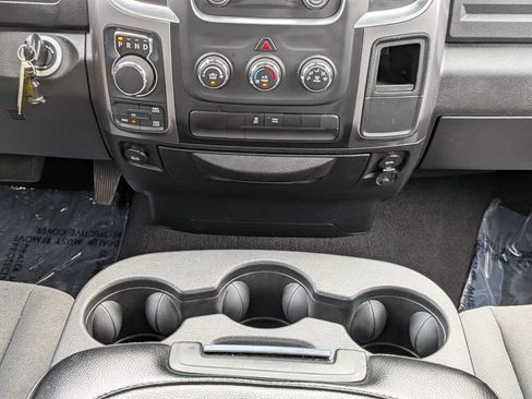 Used 2024 RAM 1500 Classic SLT AWD/4WD image 18
