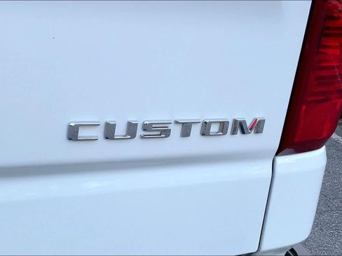 Used 2024 Chevrolet Silverado 1500 Custom AWD/4WD image 10