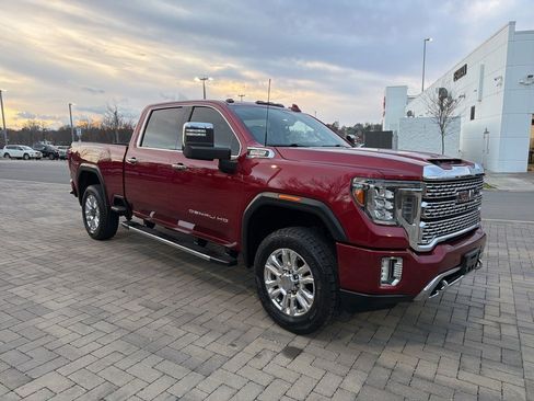 Used 2020 GMC Sierra 2500 Denali w/ Denali Ultimate Package image 2