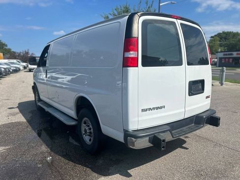 Used 2024 GMC Savana 2500 w/ Driver Convenience Package RWD image 7