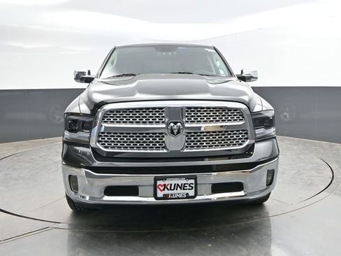 Used 2016 RAM 1500 Laramie w/ Convenience Group AWD/4WD image 2
