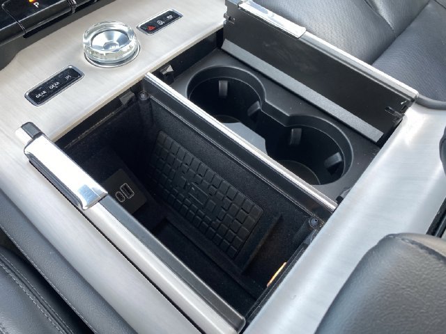 Used 2025 Lincoln Navigator L Reserve AWD/4WD image 29